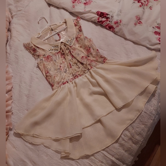 Ext. Rare Liz Lisa Flower Top - Picture 11 of 16